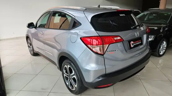 HONDA HR-V 1.8 16V FLEX EX 4P AUTOMÁTICO