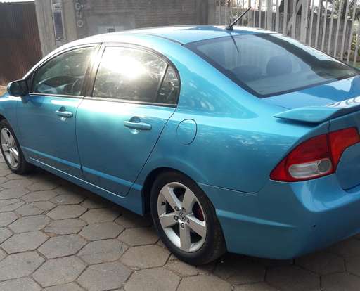 HONDA-CIVIC-2006
