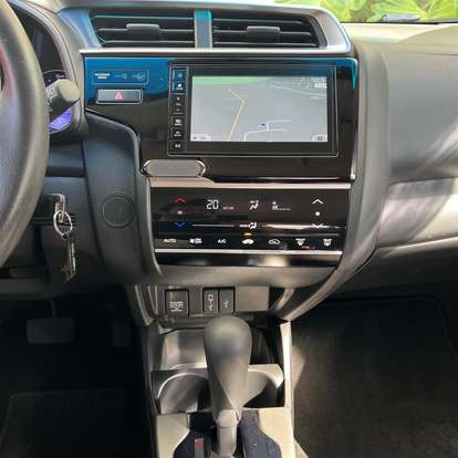 HONDA-FIT-2021