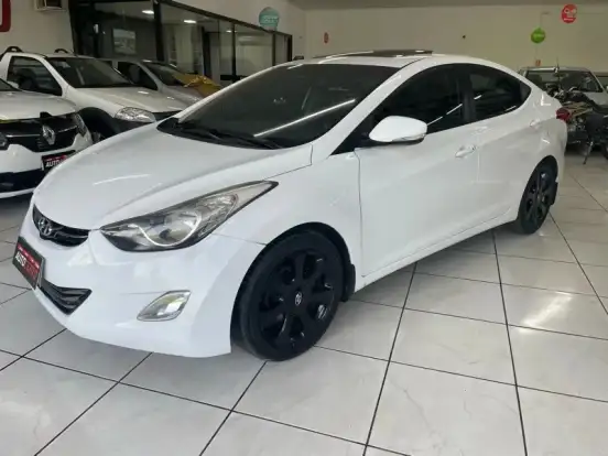 HYUNDAI-ELANTRA-1.8 GLS 16V GASOLINA 4P AUTOMÁTICO HYUNDAI-ELANTRA-2013