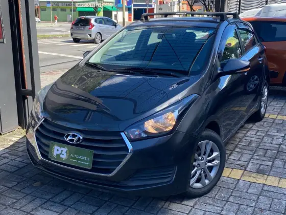 HYUNDAI HB20 1.0 COMFORT 12V FLEX 4P MANUAL HYUNDAI HB20 1.0 COMFORT 12V FLEX 4P MANUAL