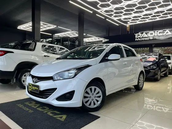 HYUNDAI HB20 1.6 COMFORT 16V FLEX 4P MANUAL HYUNDAI HB20 1.6 COMFORT 16V FLEX 4P MANUAL