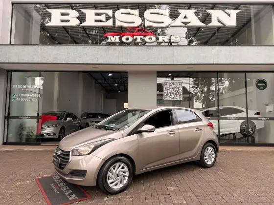 HYUNDAI HB20 1.6 COMFORT PLUS 16V FLEX 4P AUTOMÁTICO HYUNDAI HB20 1.6 COMFORT PLUS 16V FLEX 4P AUTOMÁTICO