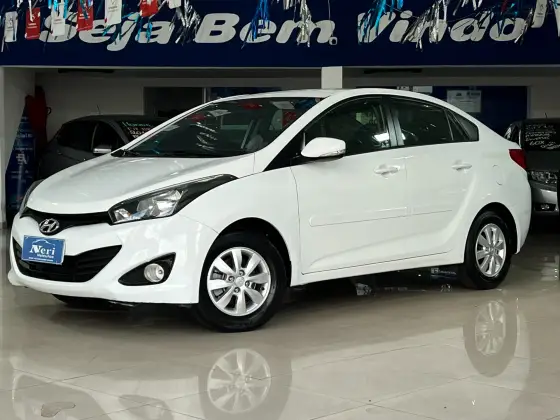 HYUNDAI HB20S 1.6 COMFORT PLUS 16V FLEX 4P MANUAL HYUNDAI HB20S 1.6 COMFORT PLUS 16V FLEX 4P MANUAL