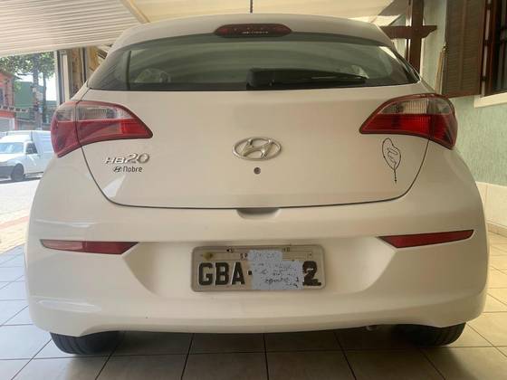 HYUNDAI HB20 1.0 COMFORT 12V FLEX 4P MANUAL