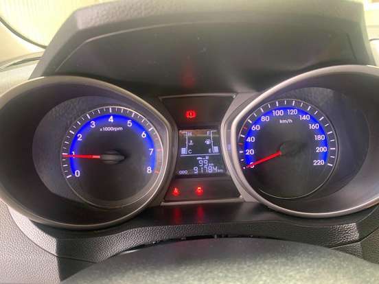 HYUNDAI-HB20-2018