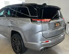 JEEP COMMANDER 2.0 HURRICANE 4 TURBO GASOLINA OVERLAND AT9 JEEP COMMANDER 2.0 HURRICANE 4 TURBO GASOLINA OVERLAND AT9