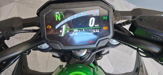 KAWASAKI Z650 ABS SE 