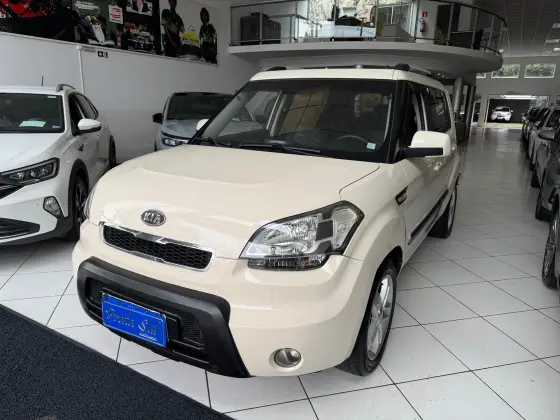 KIA SOUL 1.6 EX 16V GASOLINA 4P AUTOMÁTICO KIA SOUL 1.6 EX 16V GASOLINA 4P AUTOMÁTICO