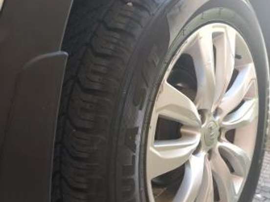 KIA-SORENTO-2.4 16V GASOLINA EX 7L AUTOMÁTICO KIA-SORENTO-2011