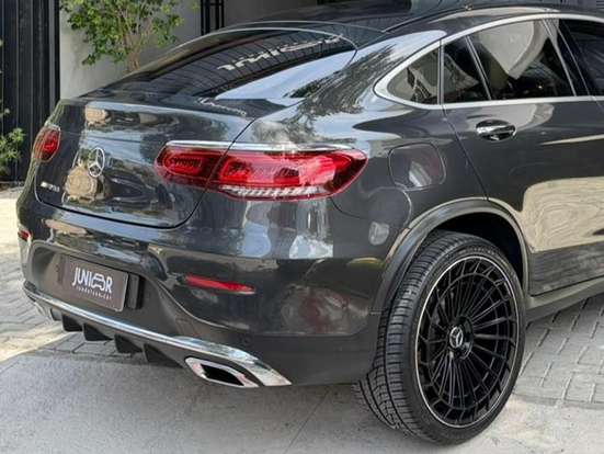MERCEDES-BENZ-GLC 300-2019