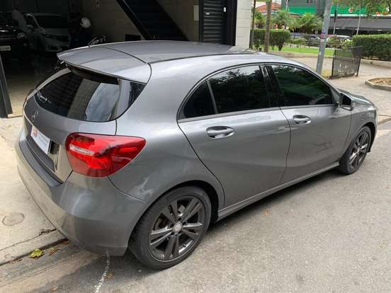 MERCEDES-BENZ-A 200-1.6 TURBO 16V FLEX 4P AUTOMÁTICO MERCEDES-BENZ-A 200-2017
