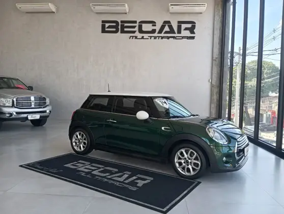 MINI COOPER 1.5 12V TURBO GASOLINA 2P AUTOMÁTICO MINI COOPER 1.5 12V TURBO GASOLINA 2P AUTOMÁTICO