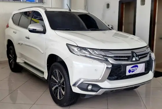 MITSUBISHI PAJERO SPORT 2.4 16V MIVEC TURBO DIESEL HPE AWD AUTOMÁTICO MITSUBISHI PAJERO SPORT 2.4 16V MIVEC TURBO DIESEL HPE AWD AUTOMÁTICO