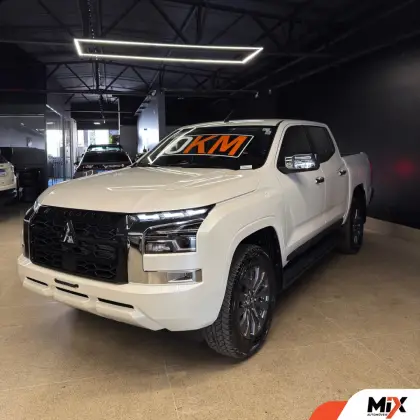 MITSUBISHI TRITON 2.4 BITURBO DIESEL CD HPE 4X4 AUTOMÁTICO