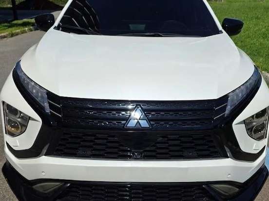 MITSUBISHI-ECLIPSE CROSS-1.5 MIVEC TURBO GASOLINA HPE-S BLACK S-AWC CVT MITSUBISHI-ECLIPSE CROSS-2025