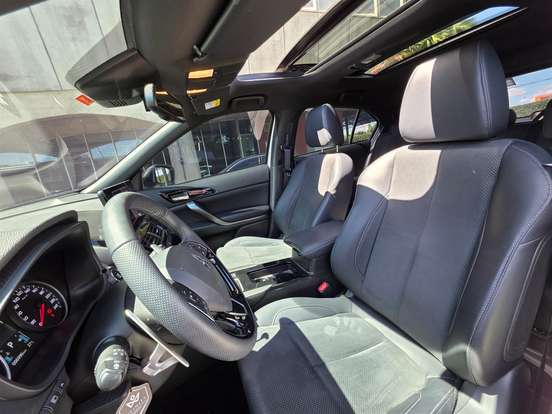 MITSUBISHI-ECLIPSE CROSS-1.5 MIVEC TURBO GASOLINA HPE-S BLACK S-AWC CVT MITSUBISHI-ECLIPSE CROSS-2025