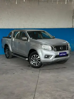NISSAN FRONTIER 2.3 16V TURBO DIESEL XE CD 4X4 AUTOMÁTICO NISSAN FRONTIER 2.3 16V TURBO DIESEL XE CD 4X4 AUTOMÁTICO