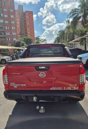 NISSAN-FRONTIER-2020