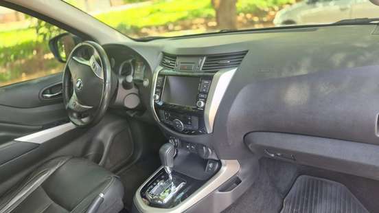 NISSAN-FRONTIER-2021