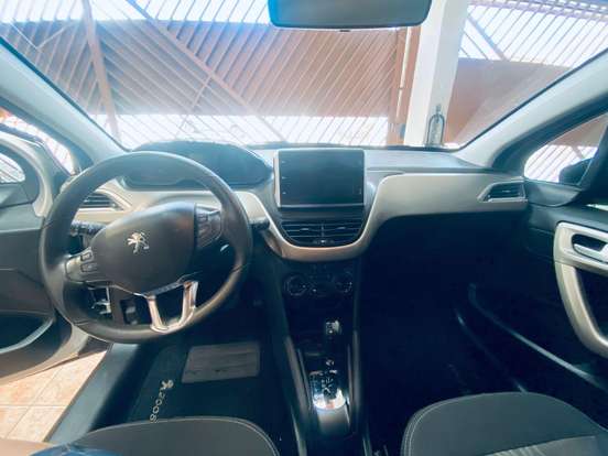 PEUGEOT-2008-1.6 16V FLEX ALLURE 4P AUTOMÁTICO PEUGEOT-2008-2018