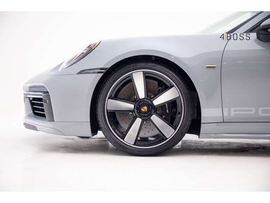 PORSCHE-911-2022