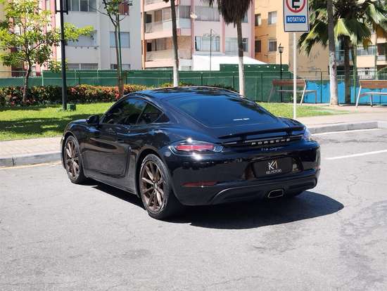 PORSCHE-718-2024