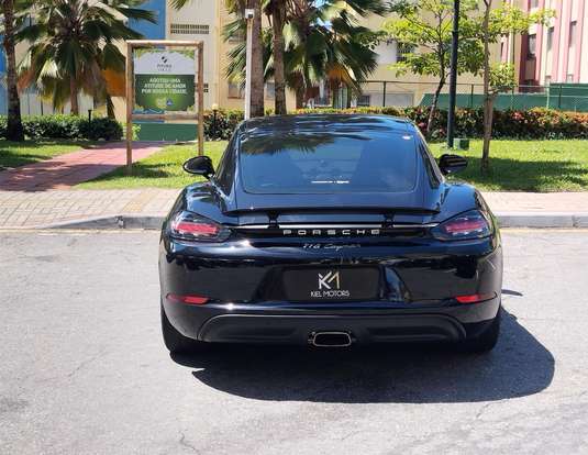 PORSCHE-718-2024