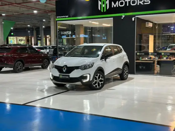 RENAULT CAPTUR 2.0 16V HI-FLEX INTENSE AUTOMÁTICO RENAULT CAPTUR 2.0 16V HI-FLEX INTENSE AUTOMÁTICO