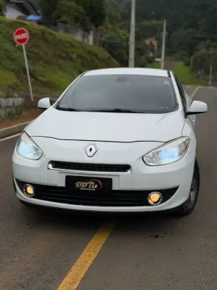RENAULT FLUENCE 2.0 DYNAMIQUE 16V FLEX 4P MANUAL