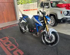 SUZUKI GSR 750A SUZUKI GSR 750A
