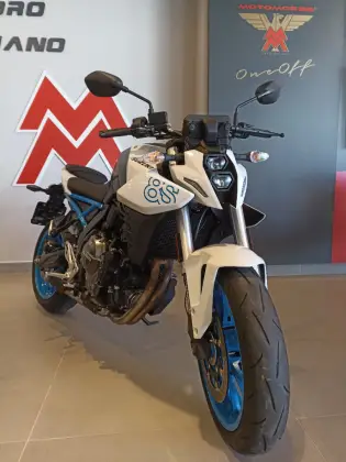 SUZUKI GSX-8S SUZUKI GSX-8S