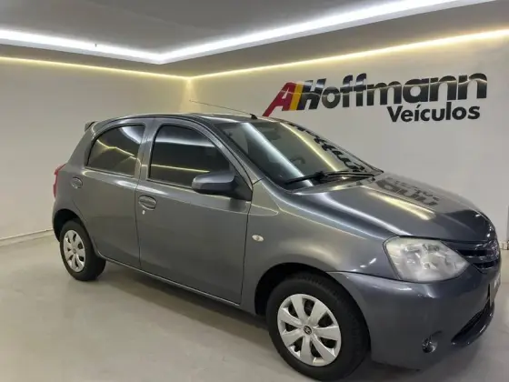 TOYOTA ETIOS 1.3 X 16V FLEX 4P MANUAL