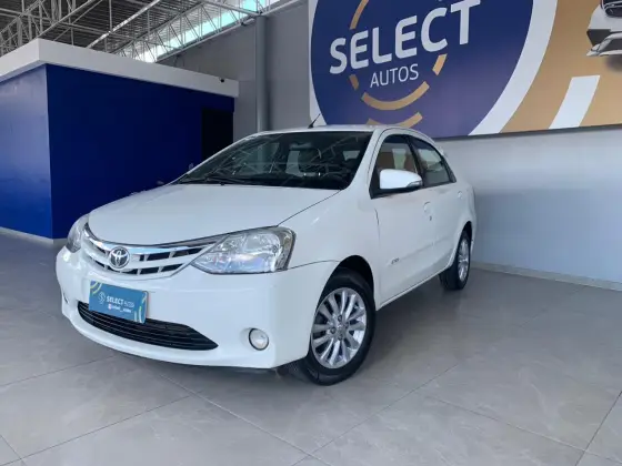 TOYOTA ETIOS 1.5 XLS 16V FLEX 4P MANUAL TOYOTA ETIOS 1.5 XLS 16V FLEX 4P MANUAL
