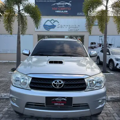 TOYOTA HILUX SW4 3.0 SRV 4X4 16V TURBO INTERCOOLER DIESEL 4P AUTOMÁTICO