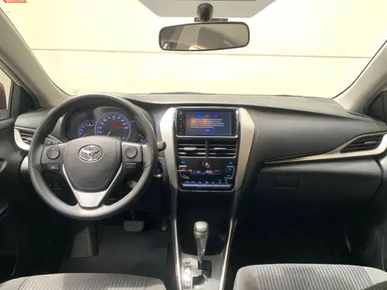 TOYOTA-YARIS-1.5 16V FLEX SEDAN XL PLUS CONNECT MULTIDRIVE TOYOTA-YARIS-2021