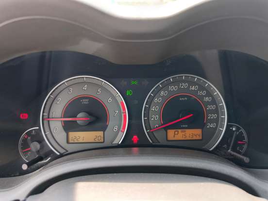 TOYOTA-COROLLA-2008