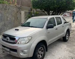 TOYOTA HILUX 3.0 SR 4X4 CD 16V TURBO INTERCOOLER DIESEL 4P MANUAL TOYOTA HILUX 3.0 SR 4X4 CD 16V TURBO INTERCOOLER DIESEL 4P MANUAL