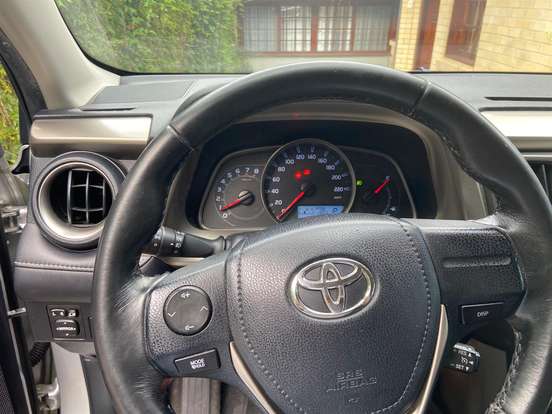 TOYOTA-RAV4-2013