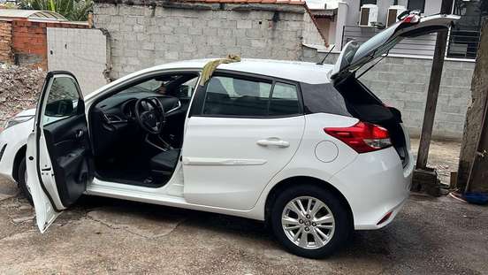 TOYOTA-YARIS-2018