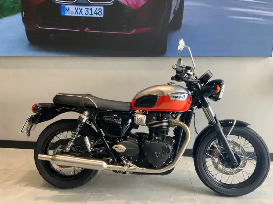 TRIUMPH BONNEVILLE T100 900 TRIUMPH BONNEVILLE T100 900
