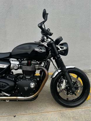 TRIUMPH-SPEED TWIN-2019