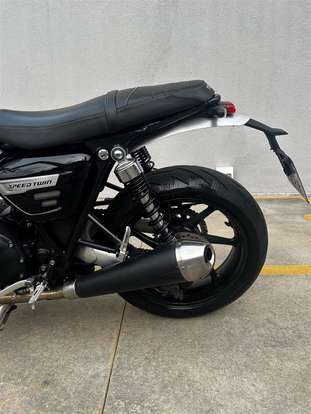 TRIUMPH-SPEED TWIN-2019