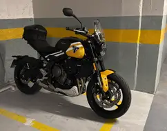 TRIUMPH TRIDENT 660 TRIUMPH TRIDENT 660