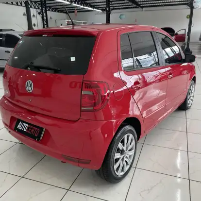 VOLKSWAGEN-FOX-2013