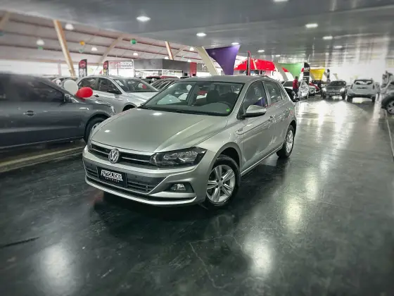 VOLKSWAGEN POLO 1.0 200 TSI COMFORTLINE AUTOMÁTICO