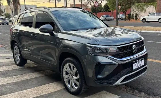 VOLKSWAGEN TAOS 1.4 250 TSI TOTAL FLEX COMFORTLINE AUTOMÁTICO