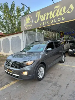 VOLKSWAGEN T-CROSS 1.0 200 TSI TOTAL FLEX AUTOMÁTICO