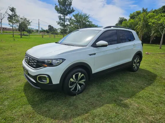 VOLKSWAGEN T-CROSS 1.0 200 TSI TOTAL FLEX SENSE AUTOMÁTICO