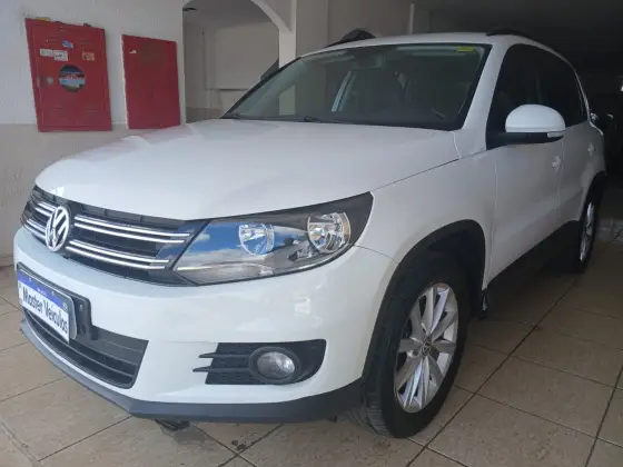 VOLKSWAGEN TIGUAN 1.4 TSI 16V TURBO GASOLINA 4P DSG VOLKSWAGEN TIGUAN 1.4 TSI 16V TURBO GASOLINA 4P DSG